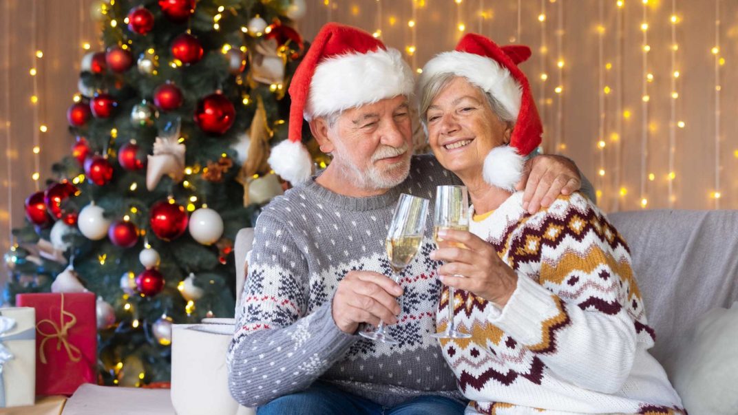 5 ways to stay healthy this holiday season 1 senior holiday what to eat